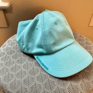 Under Armour aqua running hat